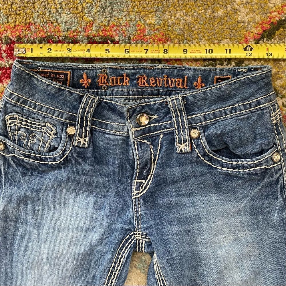Rock Revival Alanis Rhinestone Capris Jeans - Picture 10 of 14